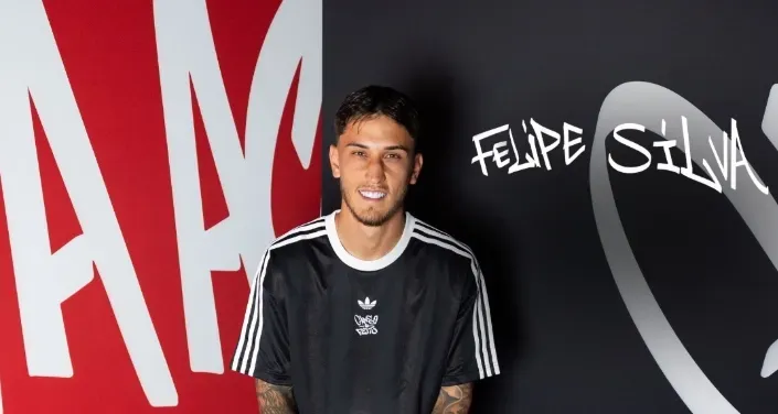 Oficial: FC Porto empresta Felipe Silva ao Casa Pia